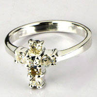 STERLING SILVER CROSS DESIGNER RING- SIZE 7