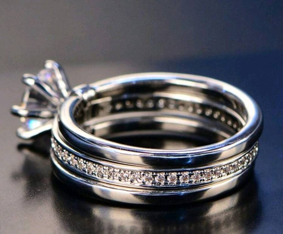 S925 Sterling Sklver and 1ct Moissanite D color Vvs1 Wedding Ring