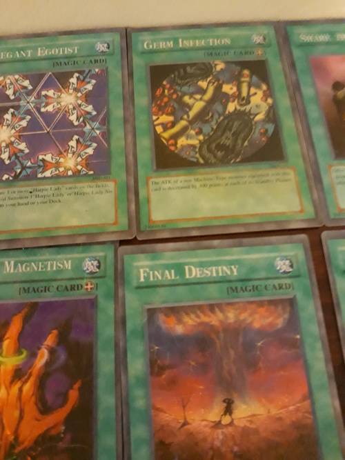 30x Classic Yu-Gi-Oh Magic Cards - Rare!