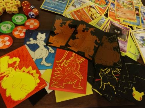 Pokemon Madness! Over 500 Original Cards PLUS Loads of Extras!