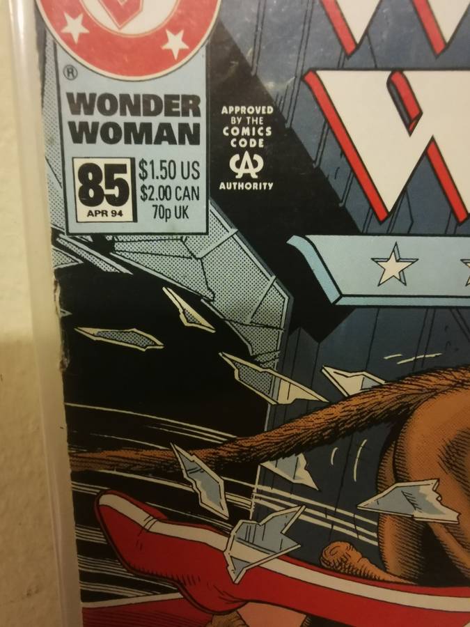 Wonder Woman Comic Book Collection from the 90`s