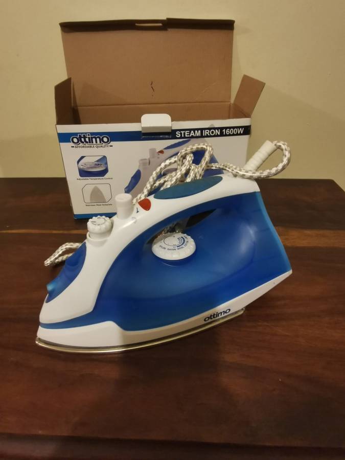 1600w Ottimo Steam Iron