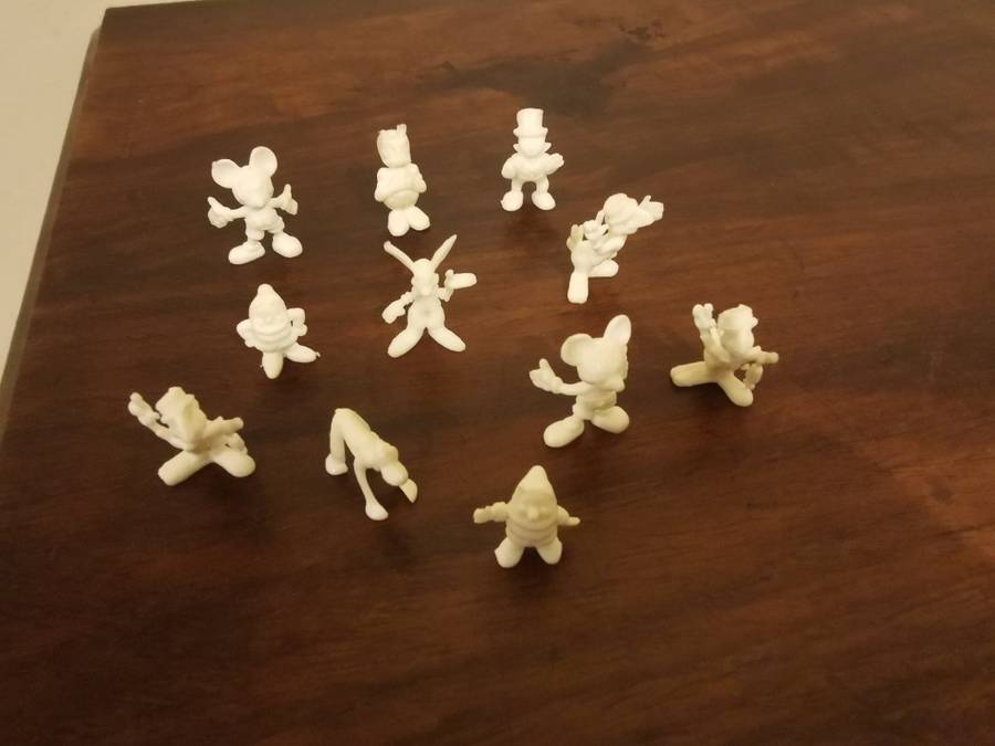 Louis Marx Disney Figurines x11