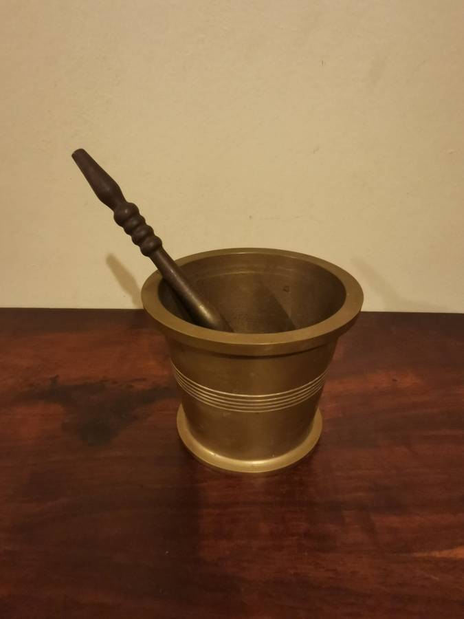 Solid Brass Mortar and Pestel of 770 Grams - Very Vintage