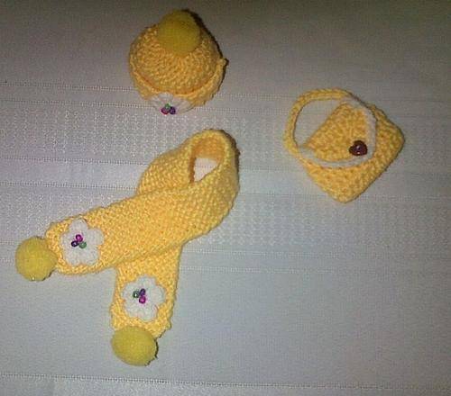 BARBIE DOLL KNITTED SET