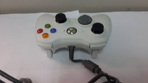 Xbox 360 Wired White Controller