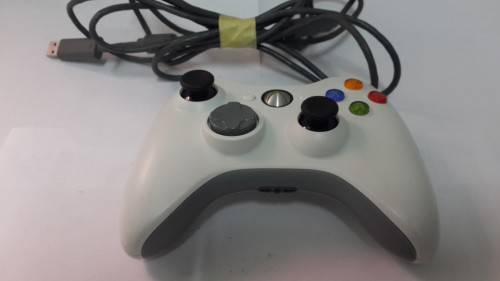 Xbox 360 Wired White Controller