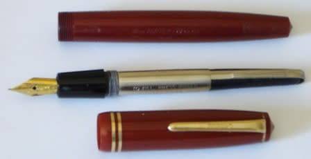 Parker Popular Fountain Pen.  Red/Brown color.  (Olsen Period)