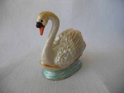Swan Treasurine Secret Trinket Box