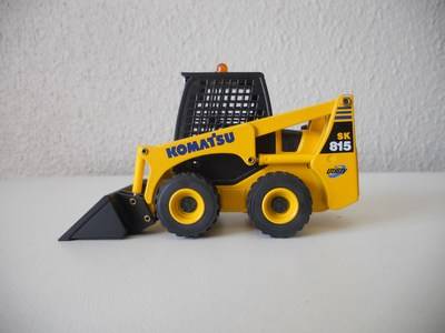 Komatsu Skid Steer Loader USA - 1:32 Old Cars