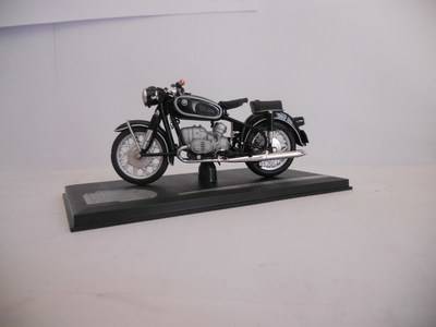 BMW R60-2 - 1:18 Solido