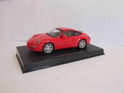 Porsche 911 Carrera S (Typ 997) - 1:32 Auto Art