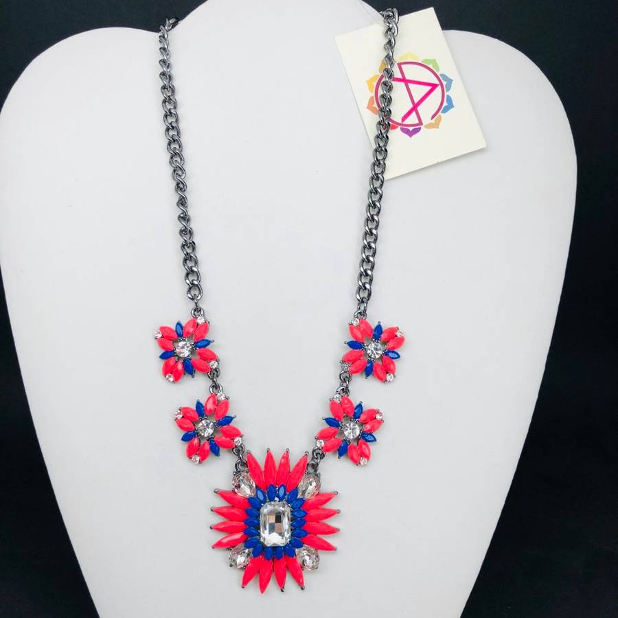 HOT! Must see! Retail: R1,500.00 AMRITA NEW YORK Princess Joan Necklace