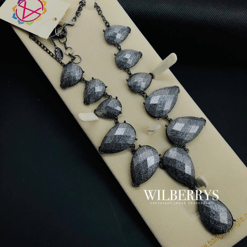 HOT! Must see! Retail: R2,300.00 AMRITA NEW YORK Riverside Teardrop Necklace