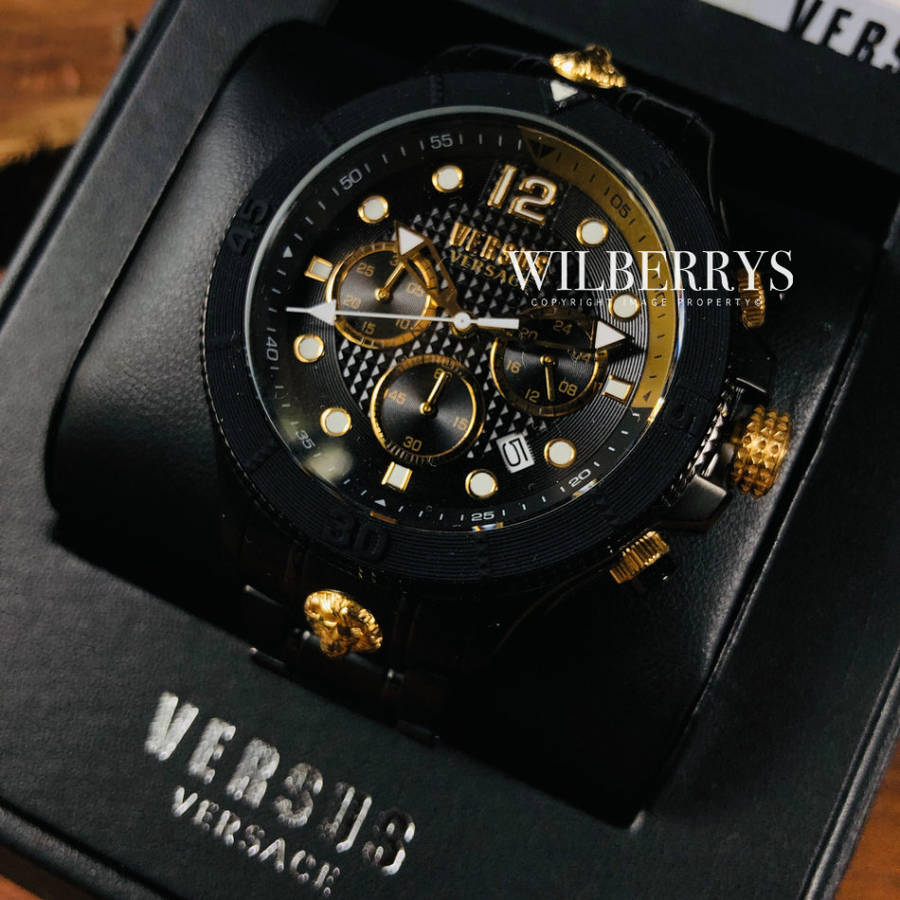 Retail: R9000.00 VERSACE Men's Versus Saint Germain CHRONOGRAPH Watch BRAND NEW