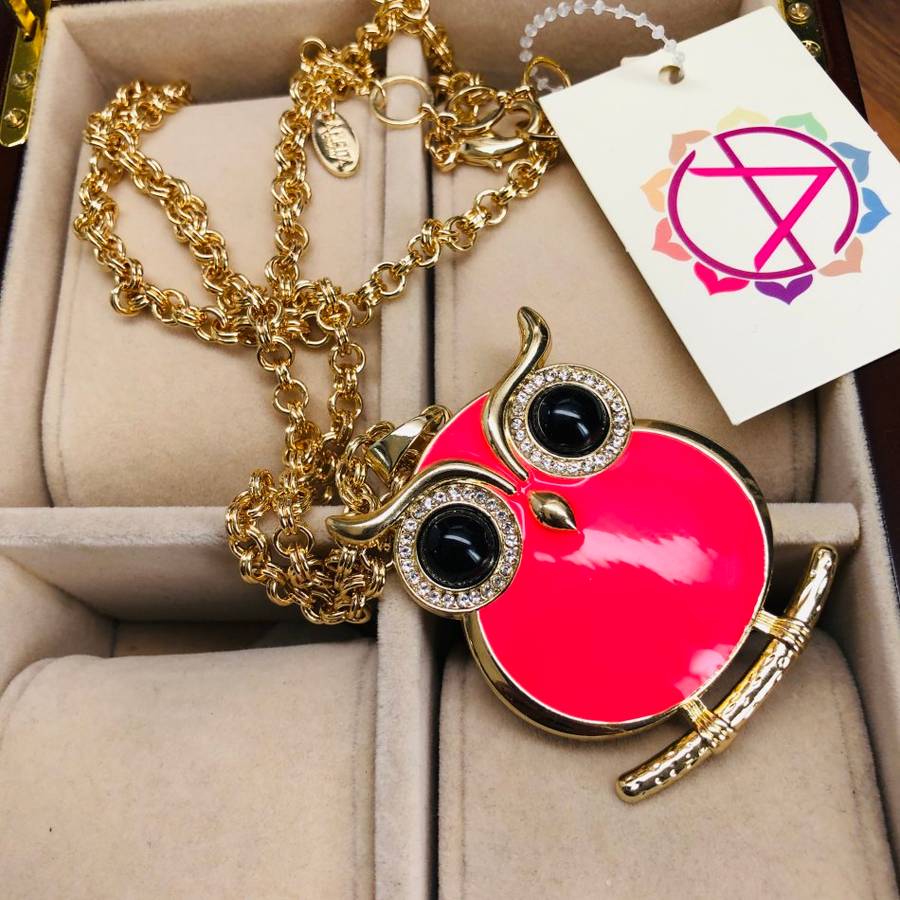 HOT! Must see! Retail: R1200.00 AMRITA NEW YORK Miami Owl Pendant Hot Pink