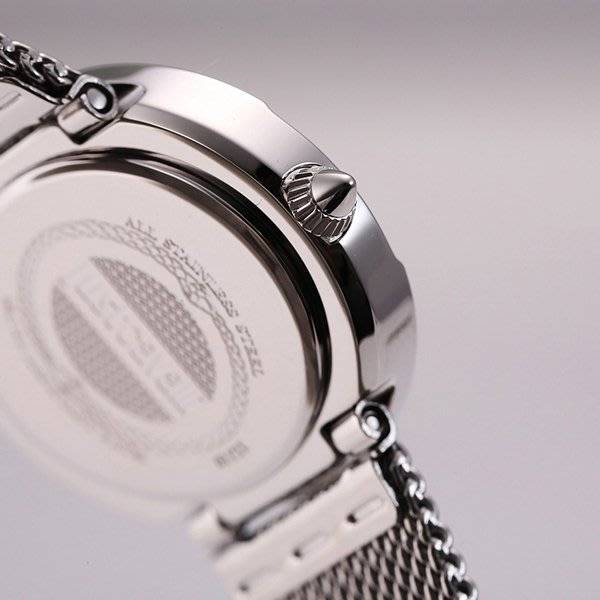 Retail: R7,000.00 ROBERO CAVALLI Women's Eve Steel Zirconia Milanese Watch GENUINE