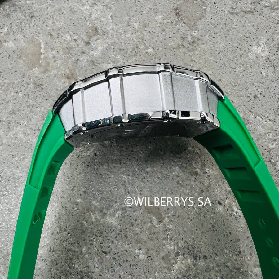 ONOLA Grande Prix Shanghai Quartz Chronograph Watch - Silver/Green