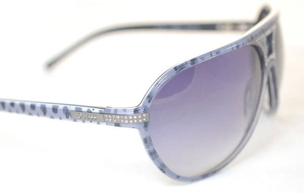 Brand new, 100% Authentic GUESS Lady Aviator Diamante Black Leopard Sunglasses 100% GENUINE