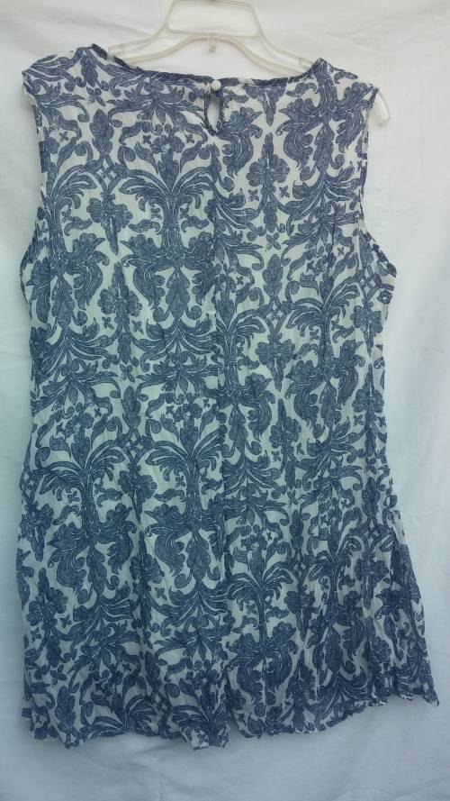 Miladys Stunning Sleeveless Blouse Size 16/40
