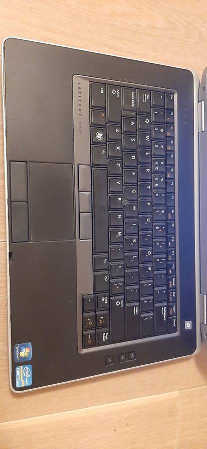 i5 Dell Latitude @ 2.60ghz, 4gb Ram, 500gb HHD, USB3.0 , Keyboard Backlight