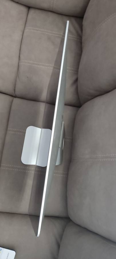 Apple iMac Retina 4K, 21.5-inch, 2019, 8gb Ram, 1tb Fusion Drive, Magic Mouse & Keyboard, OS Ventura