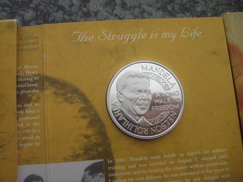 MANDELA 1oz SILVER PROOF MEDAL  "Laureates of the Nobel Peace Prize"