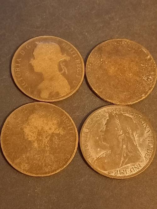 4 Old GB pennies. Bid per coin to take all 4