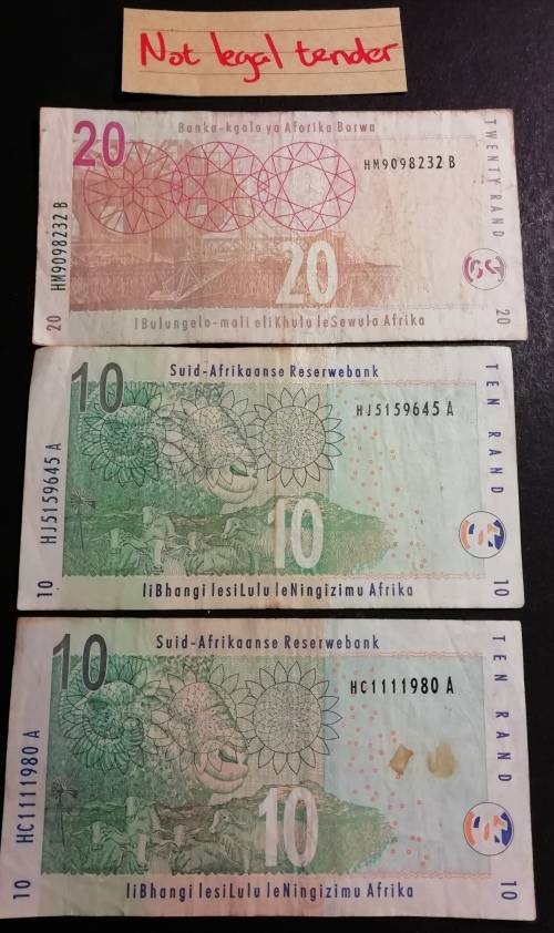 Circulated Mboweni bank notes. 2 x R10 and 1 x R20. One bid.