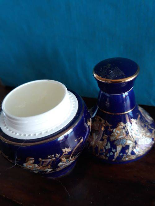 PERFUME BOTTLE OF GREEK ORIGIN