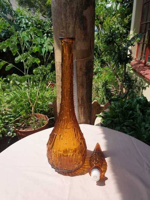 STUNNING Italian Vintage Retro Genie Bottle Decanter