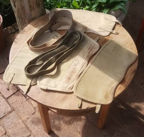 1960S ARMY KAMASTE / LEGGINGS AND STRAPS