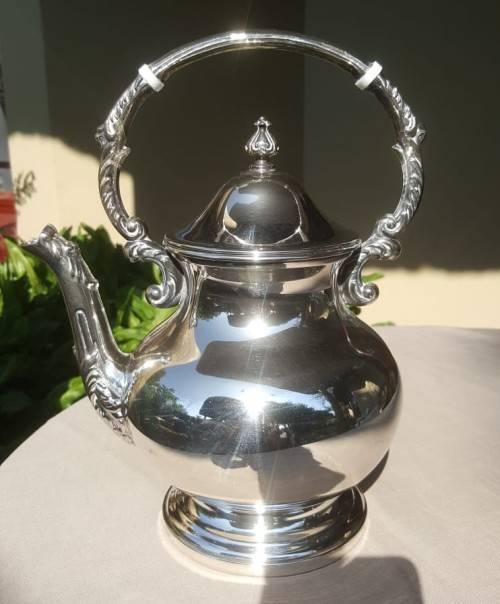 BEAUTIFUL VINTAGE ENGLISH SILVER PLATED COFFEE/TEA SET WITH TRAY