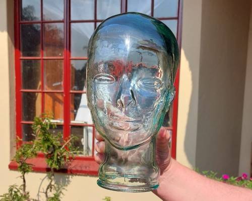 CREEPY LIFE SIZED 28CM HIGH TINTED GREEN GLASS HUMAN MANNEQUIN HEAD  AN UNIQUE ITEM