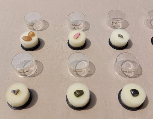 WONDERFUL COLLECTION OF 20 GEMSTONE (AND ALL PRECIOUS GEMSTONES) SPECIMENS IN PERSPEX BOXES