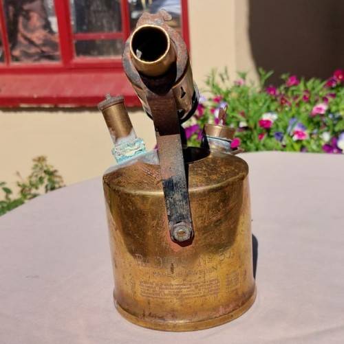 VINTAGE 1950S RADIUS NO 55 BRASS BLOWTORCH MADE IN SWEDEN