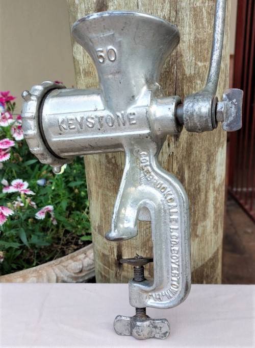ANTIQUE 1920S KEYSTONE NO 50 MEAT GRINDER OR MEAT MINCER