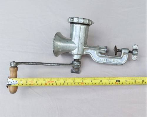 ANTIQUE 1920S KEYSTONE NO 50 MEAT GRINDER OR MEAT MINCER
