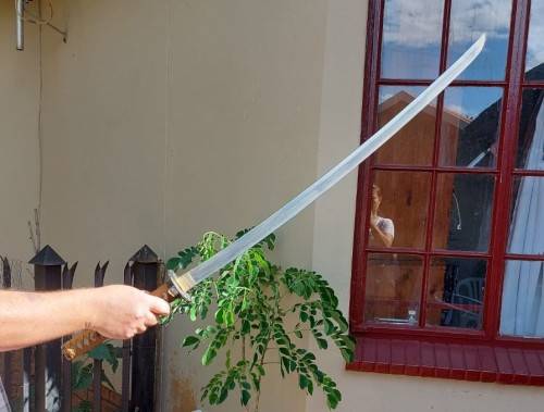 SAMURAI KATANA SWORD WITH WOODEN SCABBARD WELL MADE WITH STAINLESS STEEL IN JAPAN