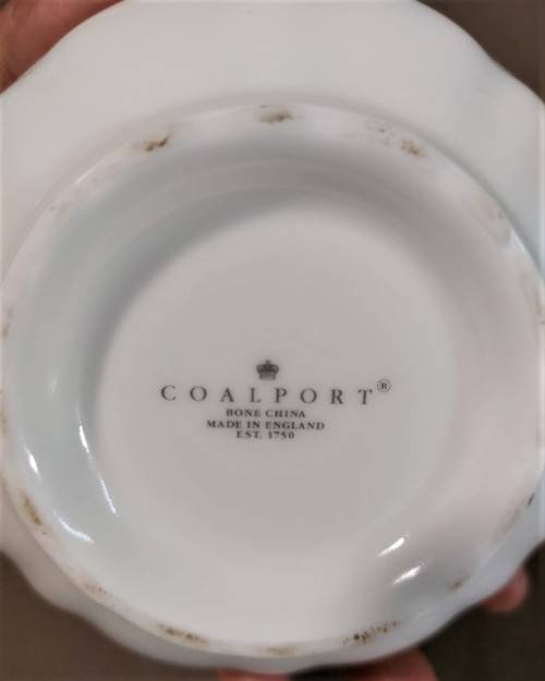 PRETTY COALPORT BONE CHINA FLOWER VASE