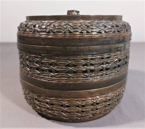 CHINESE WOVEN BAMBOO TIFFIN (FOOD) BASKET WITH 3 COMPARTMENTS