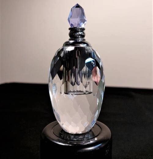 VINTAGE CHRYSTAL GLASS PERFUME BOTTLE WITH PURPLE COLOURED FACETTED STOPPER