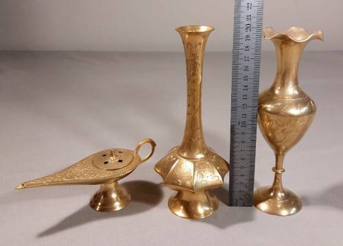 BRASS ALADDIN GENIE LAMP AND TWO BRASS VASES