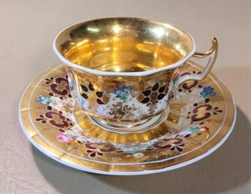 ANTIQUE (1847-1849) GERMAN KPM CUP AND SAUCER WITH RARE EAGLE AND SCEPTER MARK IN SHADES OF PURPLE