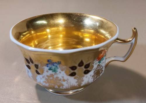 ANTIQUE (1847-1849) GERMAN KPM CUP AND SAUCER WITH RARE EAGLE AND SCEPTER MARK IN SHADES OF PURPLE