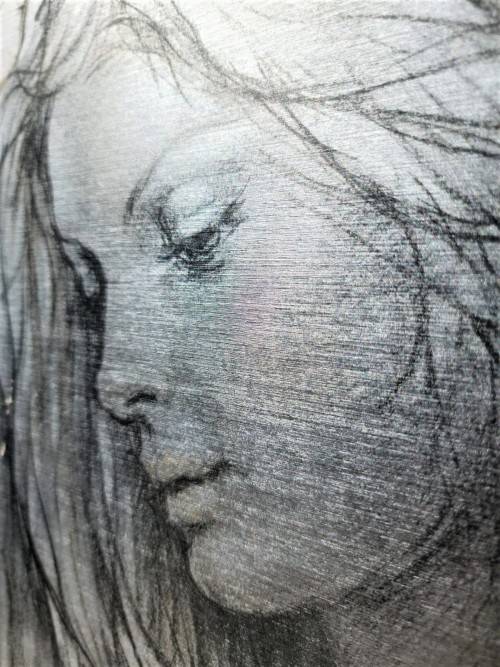 LOVELY 1971 PORTRAIT BY ITALIAN ARTIST GUISEPPI TARANTINO (1916-1999)  A SILVER CARDBOARD SERIGRAPH