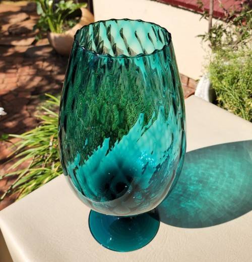 GIGANTIC (34CM HIGH) TURKOOIS ART GLASS GOBLET VASE