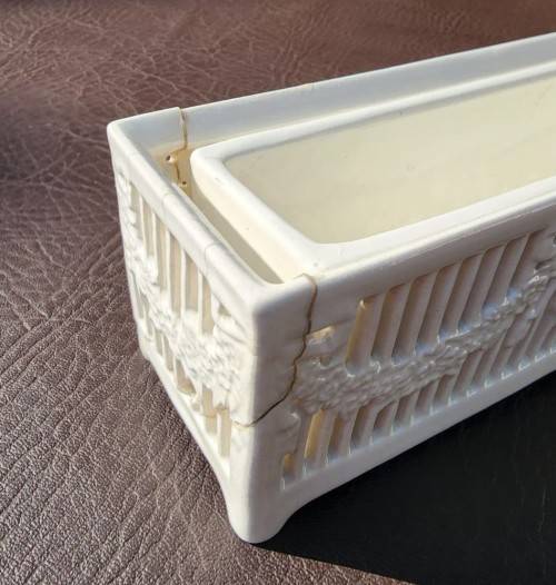 GERMAN PORCELAIN BY MAX ROESLER ANTIQUE 1890S SURTOUT DE TABLE (CENTREPIECE)