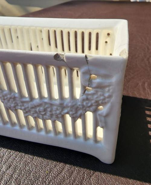 GERMAN PORCELAIN BY MAX ROESLER ANTIQUE 1890S SURTOUT DE TABLE (CENTREPIECE)