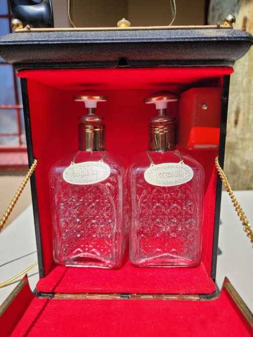 CRANK HANDLE TELEPHONE DECANTER MUSIC BOX WORKING